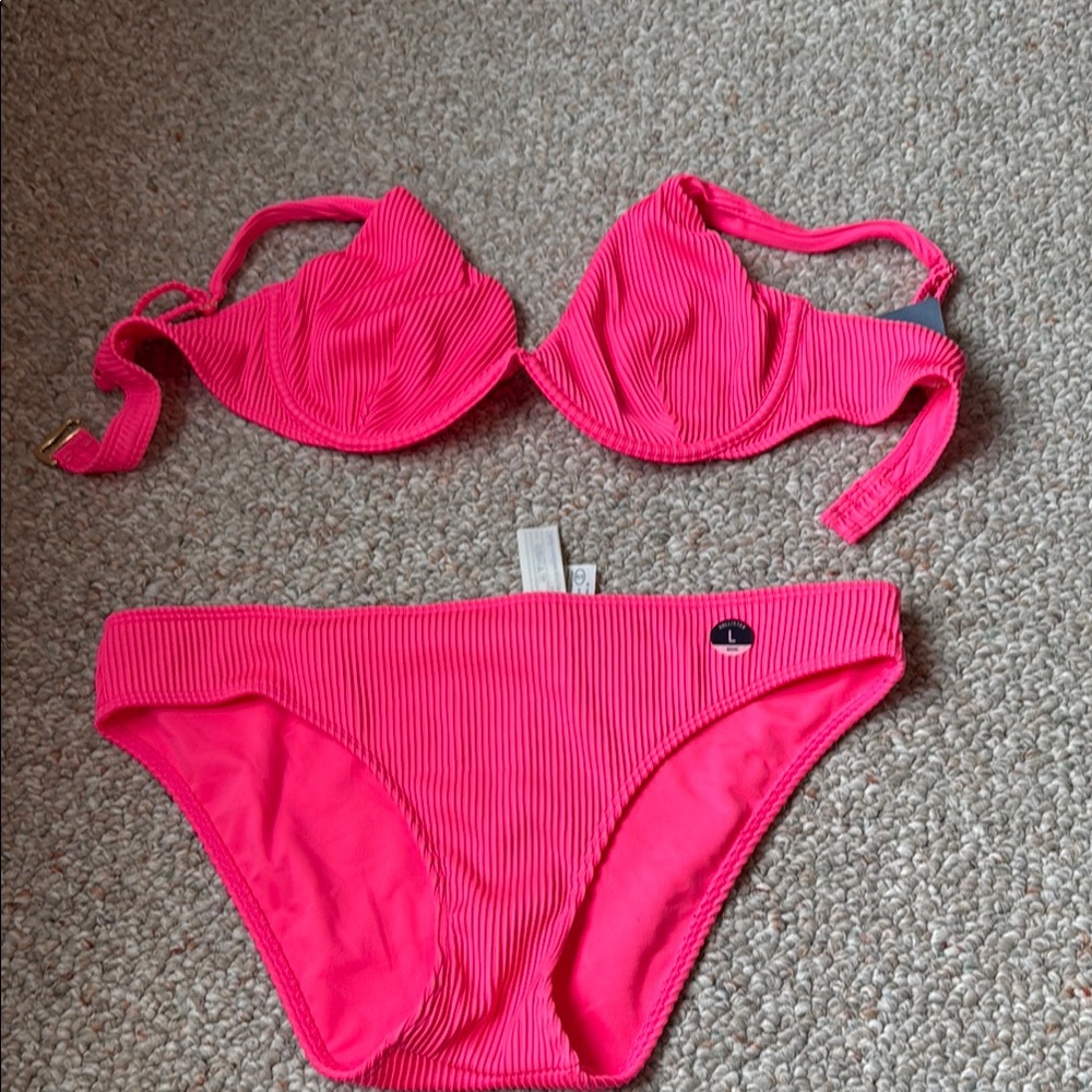 Women's Hollister Pink Bikini Set
